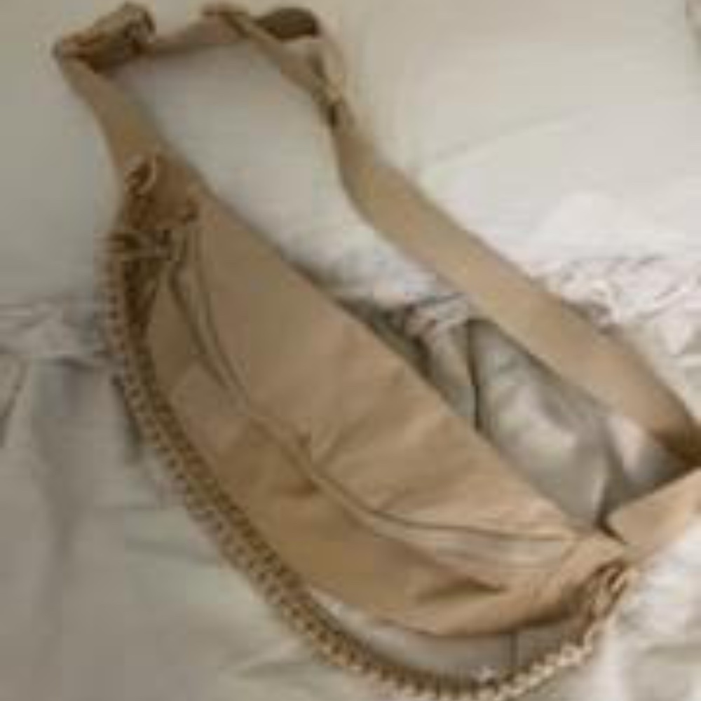 BEIS Crossbody